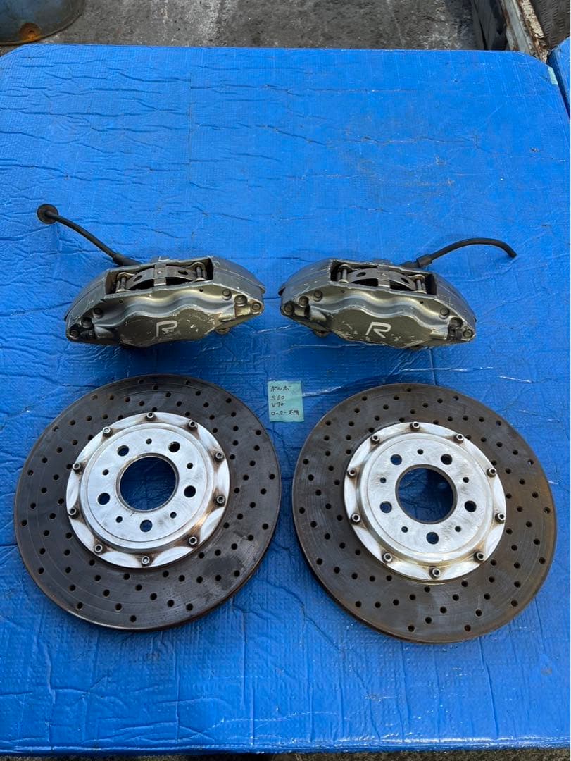 ボルボ　V70 S60 フロントキャリパー ローター　※フォロー割OK 👙ボルボ V70 S60 フロントキャリパー ローター ※フォロー割OK ボルボ S60Ⅱ ブレーキパット＆ローター
